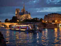 Seine River Cruise with Dinner Service Privilege