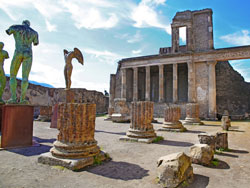 Private: Morning Half Day Pompeii Tour with Guide in Pompeii from Ravello