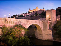 Shared Tour: Toledo Full Day Walking Tour with Tourist Lunch