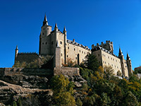 Private Full Day Avila & Segovia Sightseeing Tour with Gastronomic Lunch from Madrid