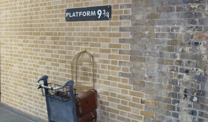 Shared Tour: Harry Potter Bus Tour of London Locations** VENDOR VOUCHER**