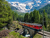 Shared Tour: Discover St. Moritz with Bernina Express Tour
