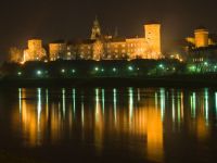 Private Car and Guide: Krakow with the Royal Wawel Castle and St Mary’s Church Tour