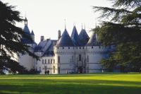 Small Group Tour: Loire Valley Castles by Minibus